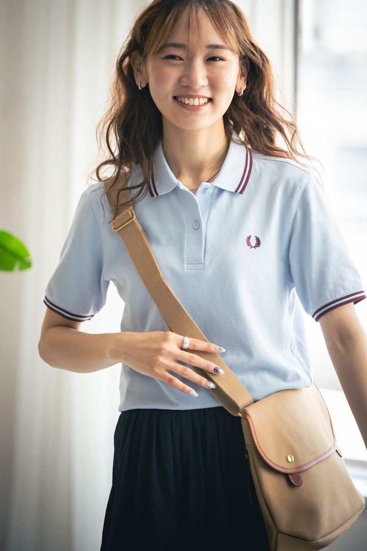 ポロシャツ×スカートの着こなし2選。カジュアルが一瞬でレディなムードに【FUDGE FRIEND おしゃれさんの毎日コーディネート｜UMI】