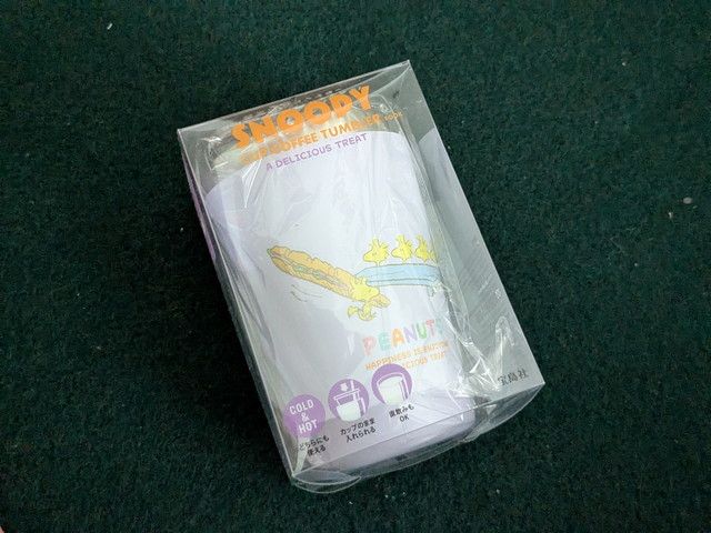 SNOOPY CUP COFFEE TUMBLER BOOK パッケージ入りのタンブラー
