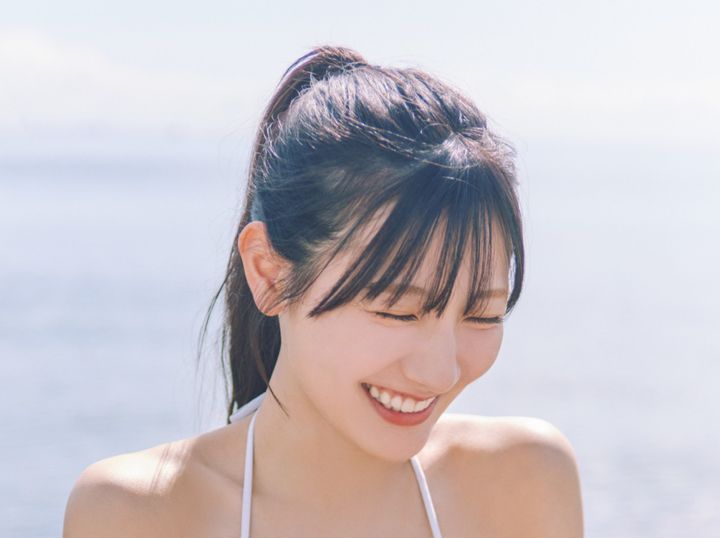 日向坂46 河田陽菜 額入り写真 日向坂46・河田陽菜、抜群プロポーションのビキニ姿が眩しい