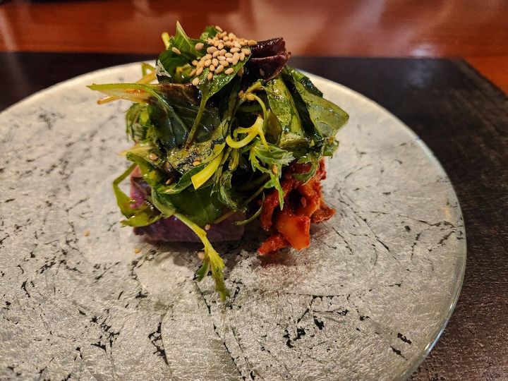 日韓の多彩な食材を駆使したイノベーティブな韓国料理。