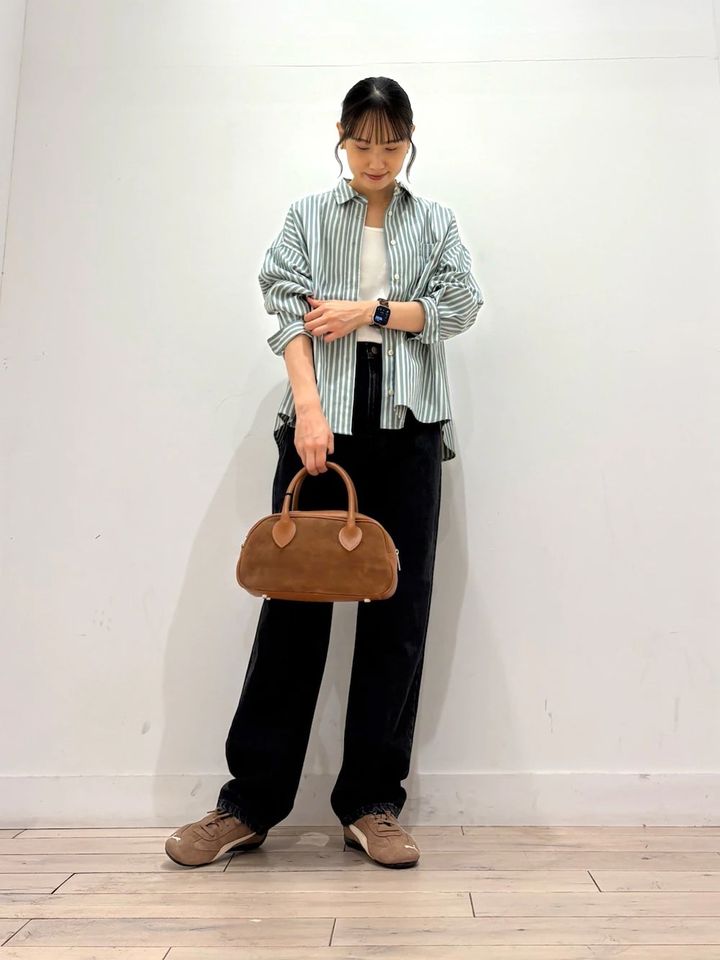 ブラウンが秋冬らしいニュアンスをプラスしてくれます 出典：WEAR