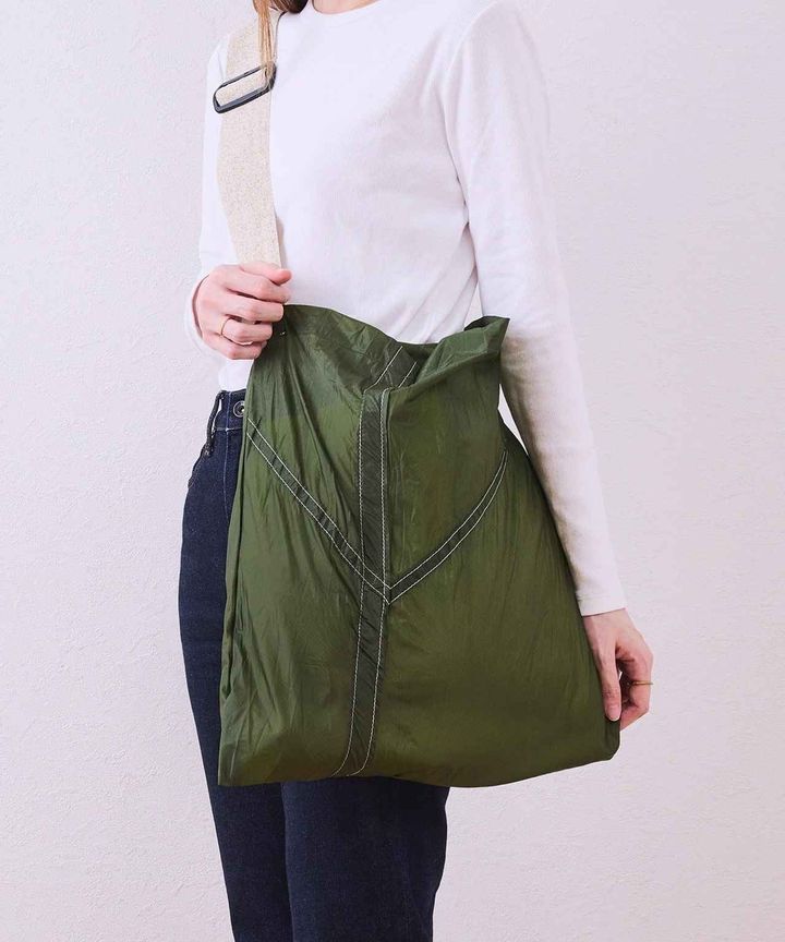 画像1: 出典：3COINS