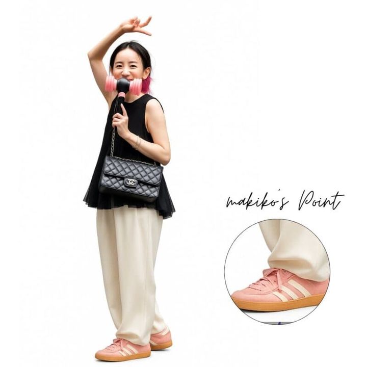 主婦鷲尾万紀子さんのブラック×ピンクコーデ