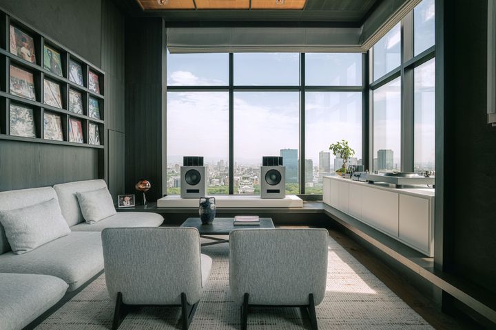 宿泊ゲスト限定の無料体験「モーニング・サウンドスケープ」（6_00〜10:00）のほか、定員10名・2時間制の貸し切りも可能だ。