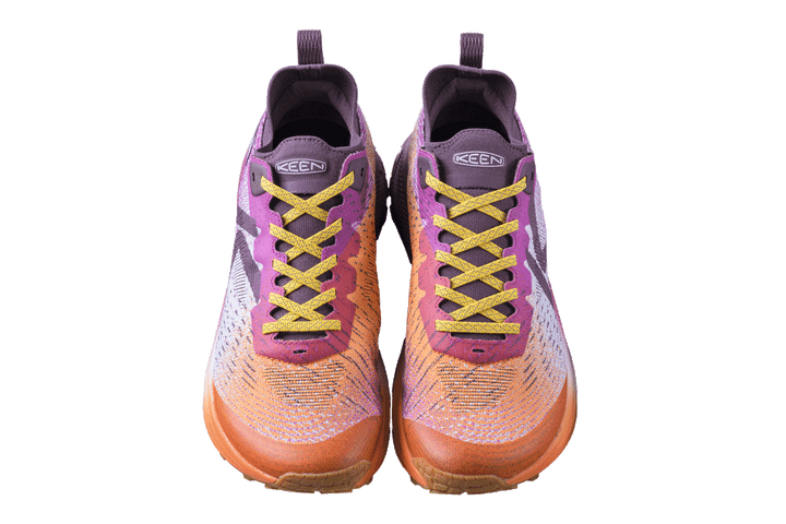 〈キーン〉のトレイルランニングシューズ