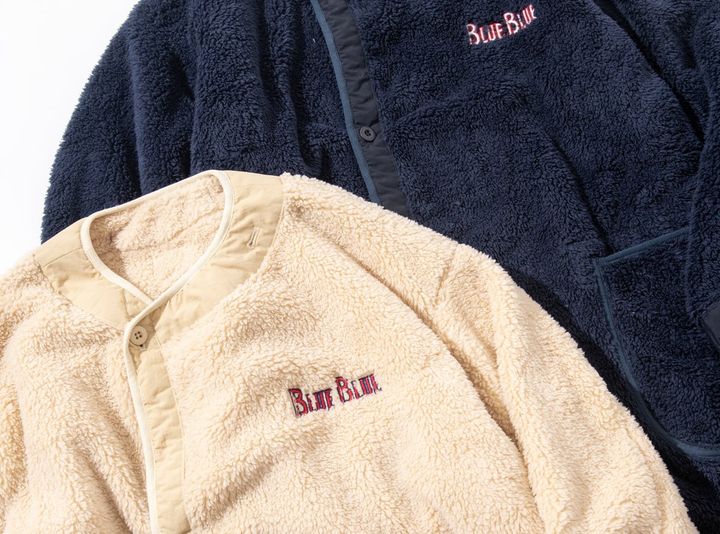 2024秋冬シーズン登場時に反響を呼んだ、カナダのアンダーウェアブランドgym masterとBLUE BLUEによる別注シリーズに、今シーズンはスペシャルなフリースジャケットがラインナップ。