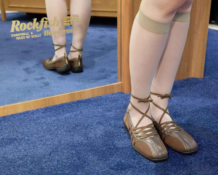 画像1: ブランドの人気シューズ3足を試着