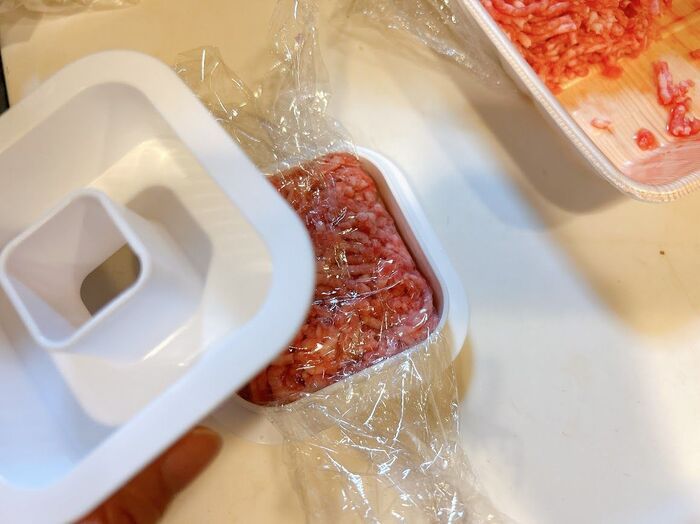 【セリア】冷凍保存がここまで簡単に！面倒が楽しみに変わる優秀グッズ、見つけちゃいました♡