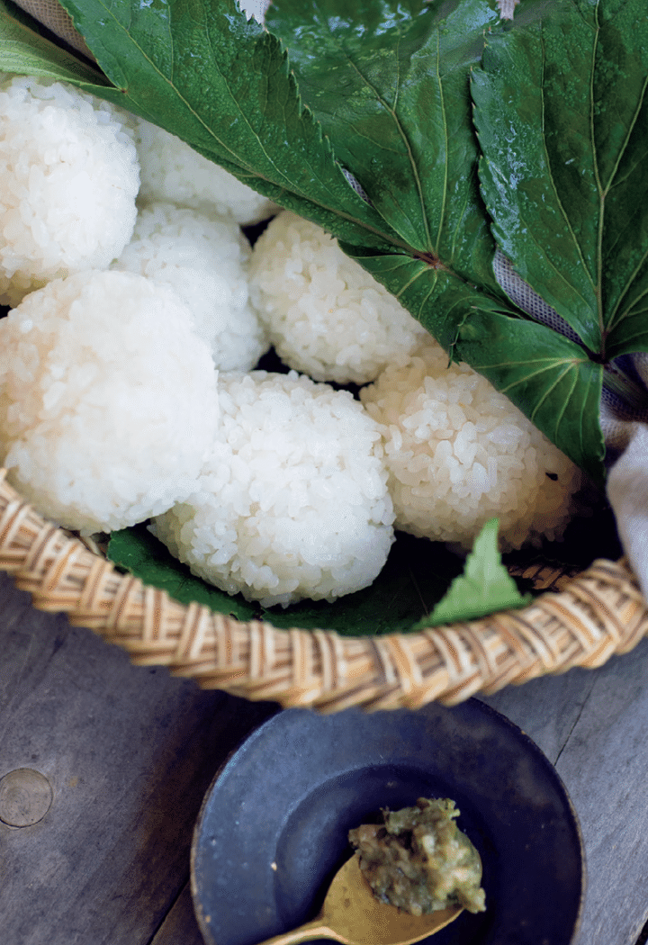 山椒味噌 自家製味噌を使って。 きゅうりにつけたり、焼いた厚揚げにのせても。
