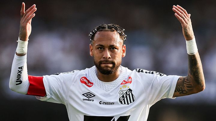 「W杯で重要な選手になれる」“怪物”ロナウドがネイマールの代表復帰を懇願