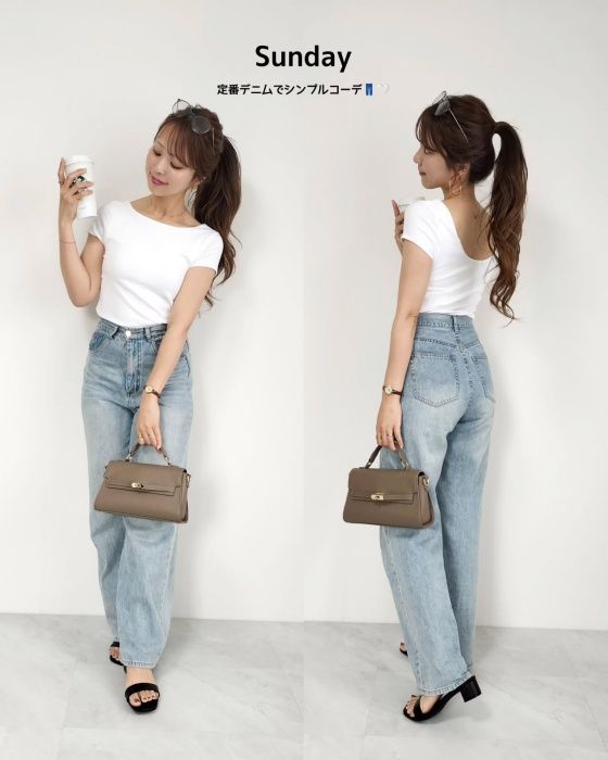 UNIQLOのホワイトの「エアリズムコットンローバックブラTシャツ」