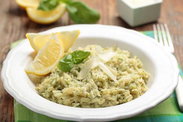 一文字違うよ… 総菜コーナーの「パルチザン香る」にSNS大爆笑 2025.09