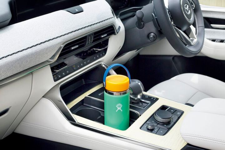 ステンレスボトルはカスタムイベントで購入したハイドロフラスク