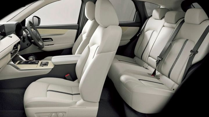 MAZDA CX-60 PHEV Premium Modern 内観