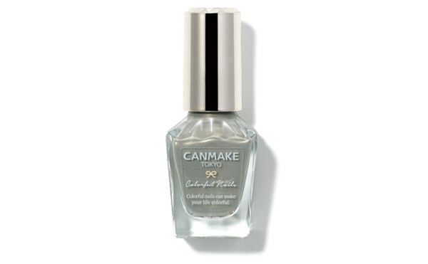 カラフルネイルズ