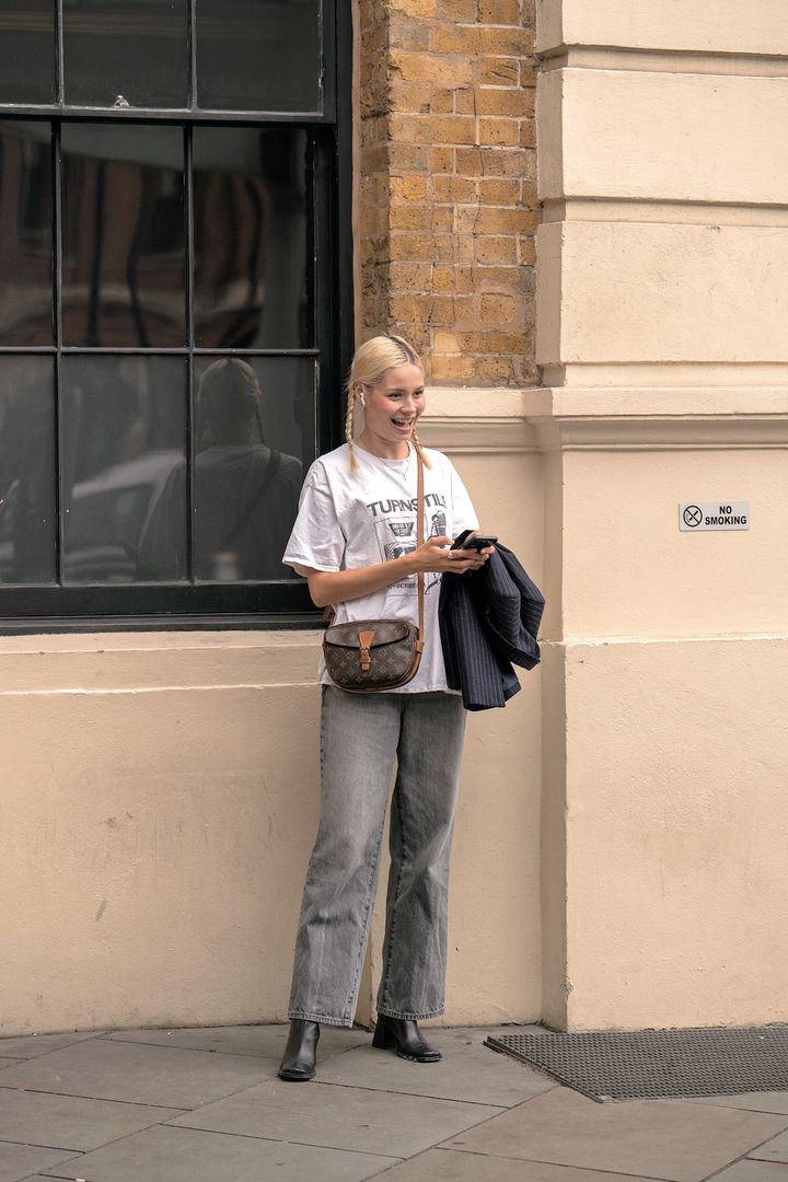 夏の終わりはデニムを使ったコーディネートが人気！【ロンドンガールの一週間コーデ】