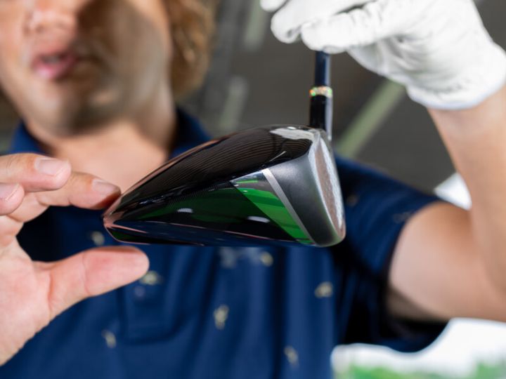 50歳からはクラブは軽くしよう！メリットをゴルフライターが解説