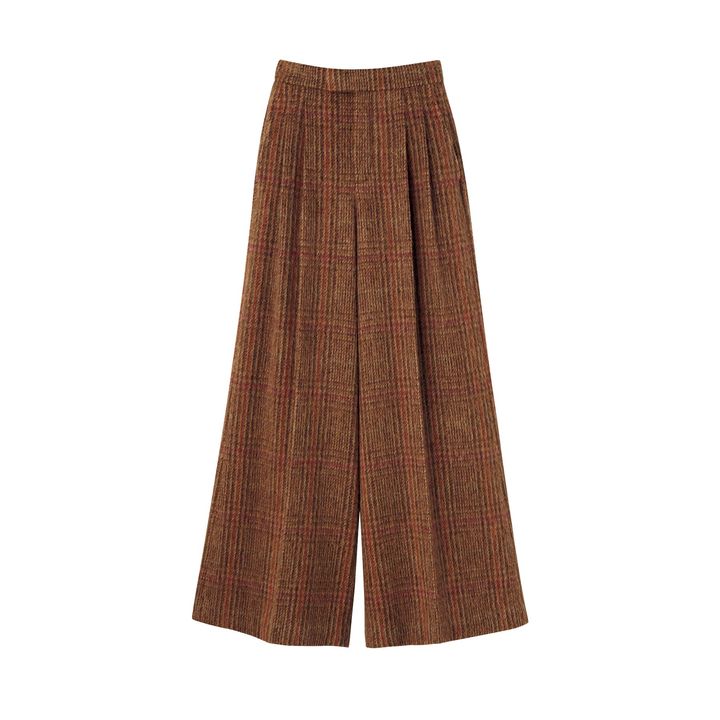 パンツ ￥438,900／LORO PIANA