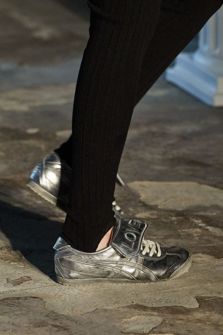 ヴァケラ 2025年春夏コレクション