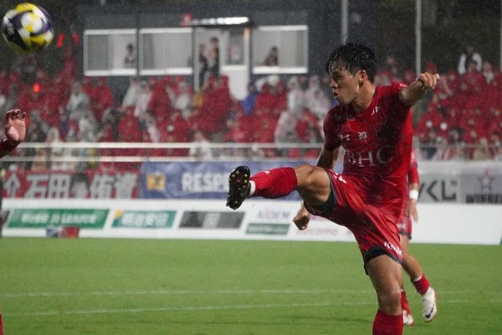 今季初の4連勝を逃したいわきFC、それでも首位水戸と互角のドロー決着！守備に存在感のMF柴田壮介「失点をしなかったことは大きな収穫」