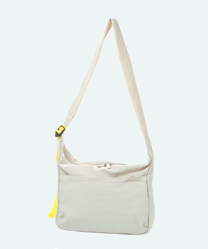 画像1: 出典：and ST