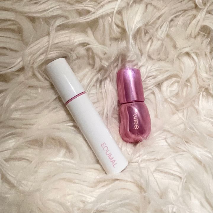 EQUMALとfweeのリップ