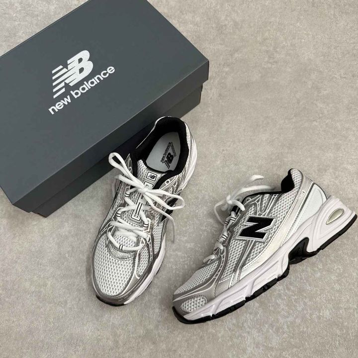 ニューバランスチロリアンテープがかわいいスニーカー ベビー 【NEW BALANCE】 ニューバランス 12-165(H) IZ996OE3(W