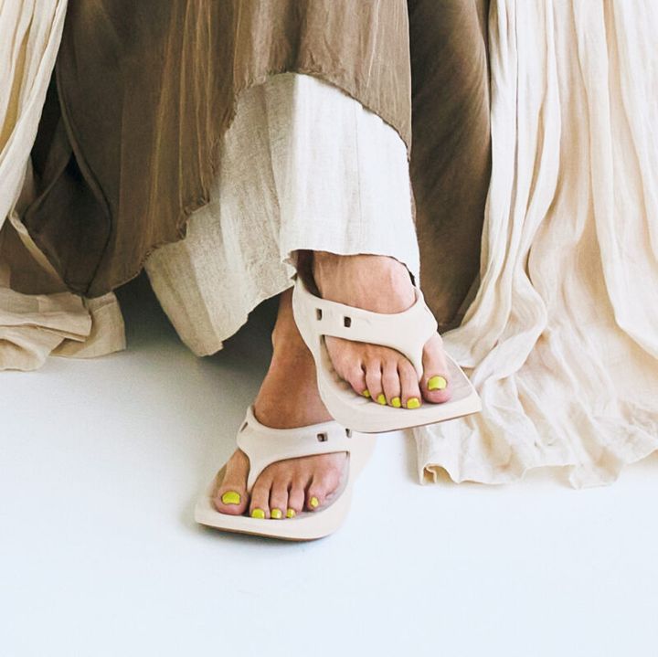 アプレトレイルフリップ¥7,700／テバ（デッカーズジャパン）