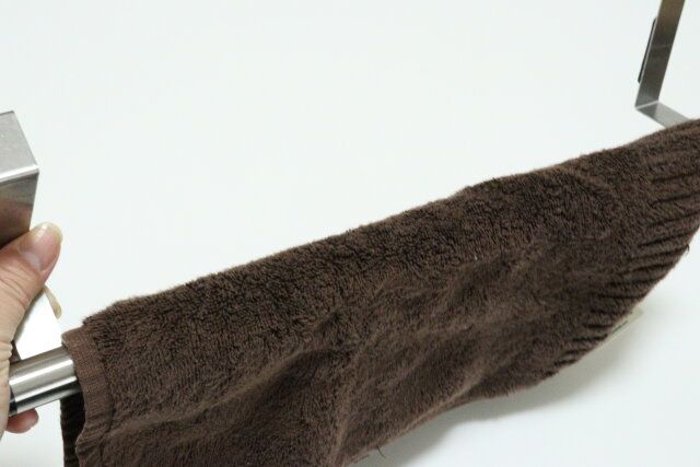 伸縮できるタオルハンガー（ドア掛け用） 最大