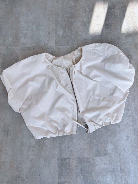 coca ポリエステルポプリンタックショートジャケット アイボリー