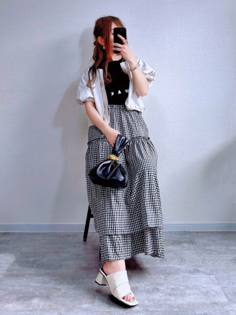 甘さとカジュアルさの旬顔コーデ