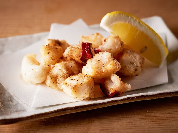 麻布十番『京まる寿司』の「タコ唐揚げ」