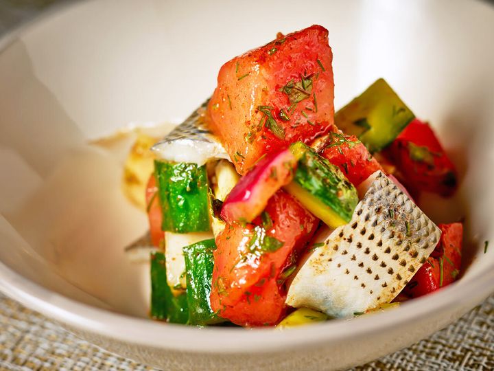 麻布十番『たそがれ』の「コハダとすいかのカチュンバ」