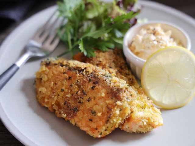 カレーマヨのサーモン香草焼き