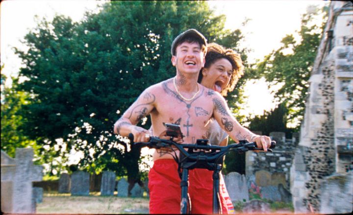 『バード ここから羽ばたく』