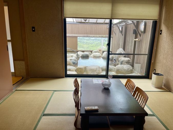 ひがしせふり温泉 山茶花の湯 岩の湯 お部屋