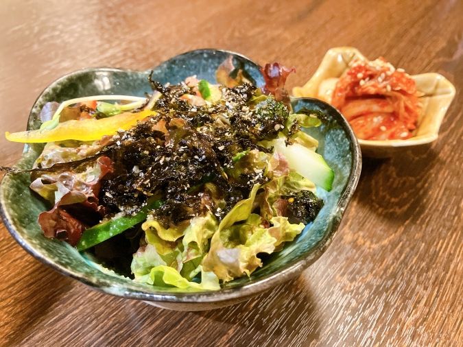 行橋ホルモン隆庵 チョレギサラダ・キムチ
