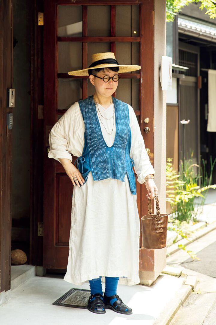 クラフト感たっぷり！大人ならではの重ね着スタイル