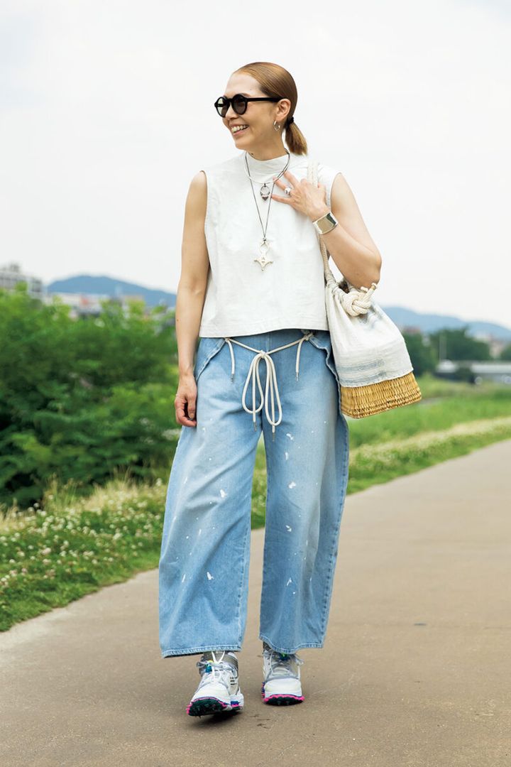 品よくオリジナリティを醸す大人のマリンスタイル