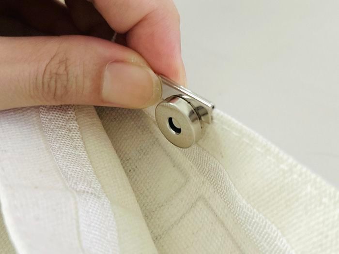 【キャンドゥ】不思議な形の「ボタン」！？→あの面倒な作業がゼロになる超お手軽グッズでした♪