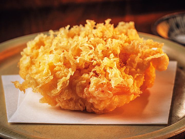 広尾『蕎麦たじま』の「小海老のかき揚げ」