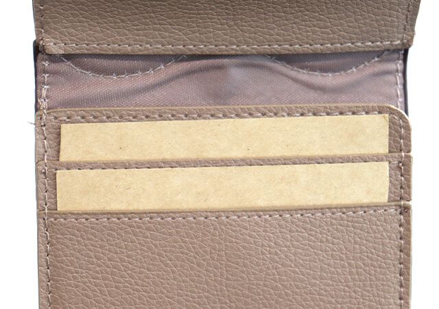 宝島社VISハートカットミニ財布カードポケット