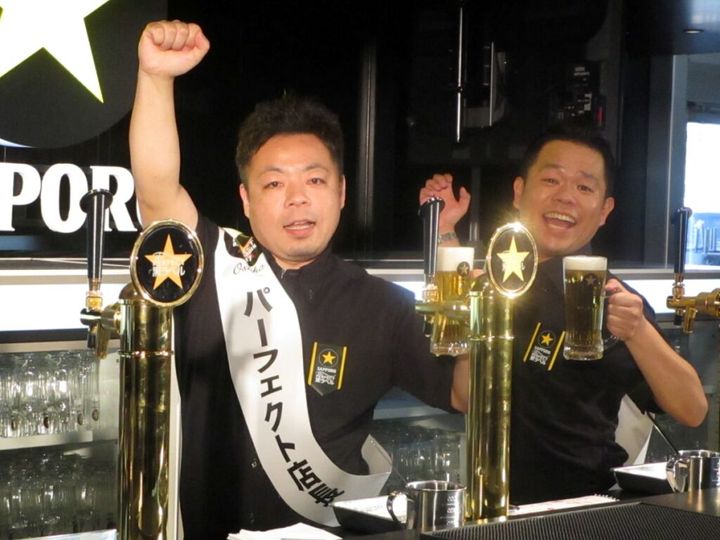 お笑いコンビ・ダイアンのユースケさん（左）と津田篤宏さん これってパワハラ?