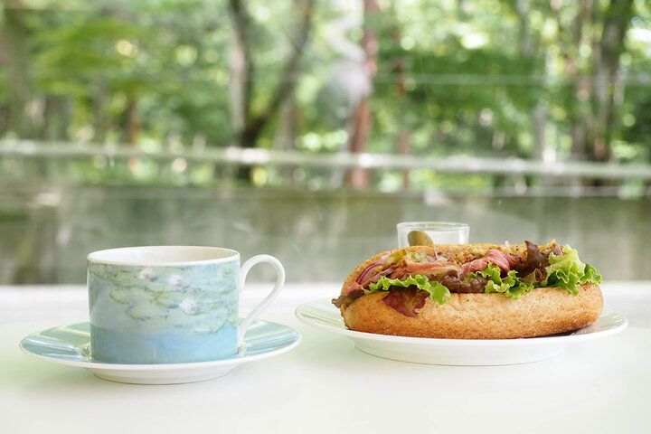 森の遊歩道や絶景カフェも。箱根の自然に溶け込む癒やしのミュージアム「ポーラ美術館」