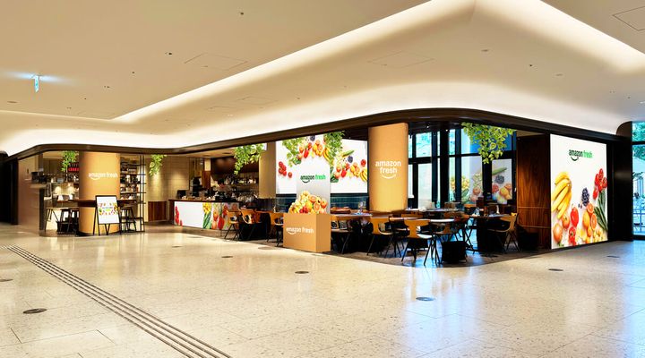 麻布台ヒルズカフェ「Amazonフレッシュ カフェ」外観