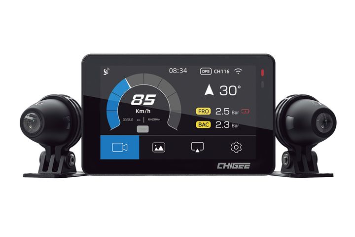 令和のバイクライフ新常識！バイク用スマートモニターでツーリングをもっと快適に