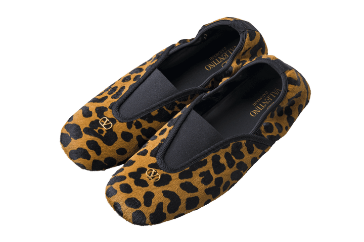 〈ヴァレンティノ ガラヴァーニ〉のシューズ