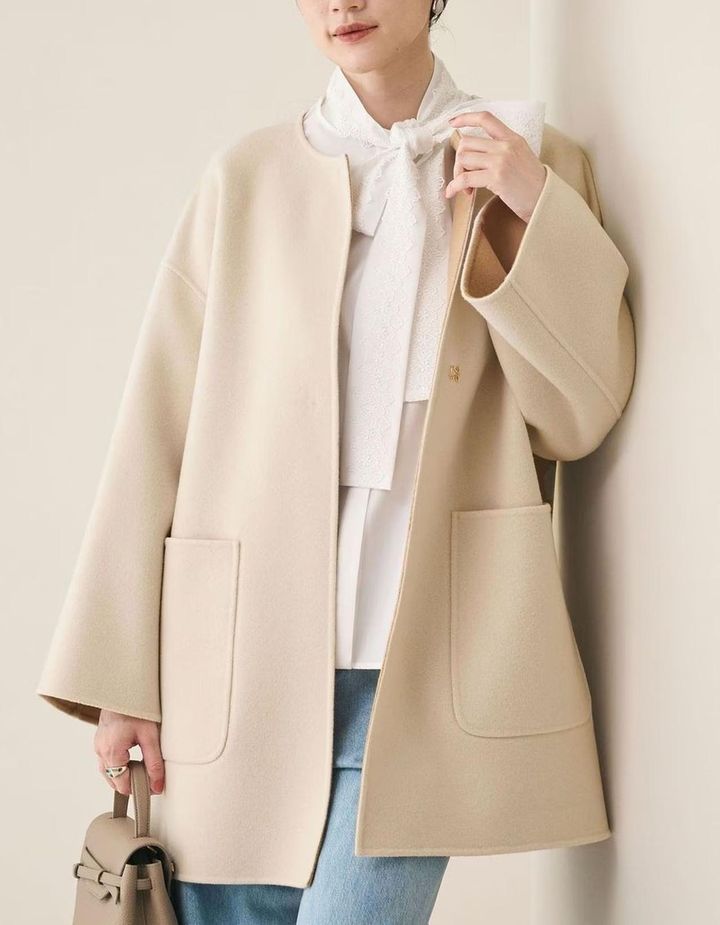 画像: 「バイカラー リバー ミドルコート」￥69,960※2025年11月上旬発売予定 出典：ユナイテッドアローズ