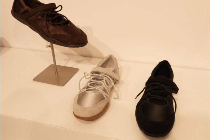 【5】「GU」バレエスニーカー