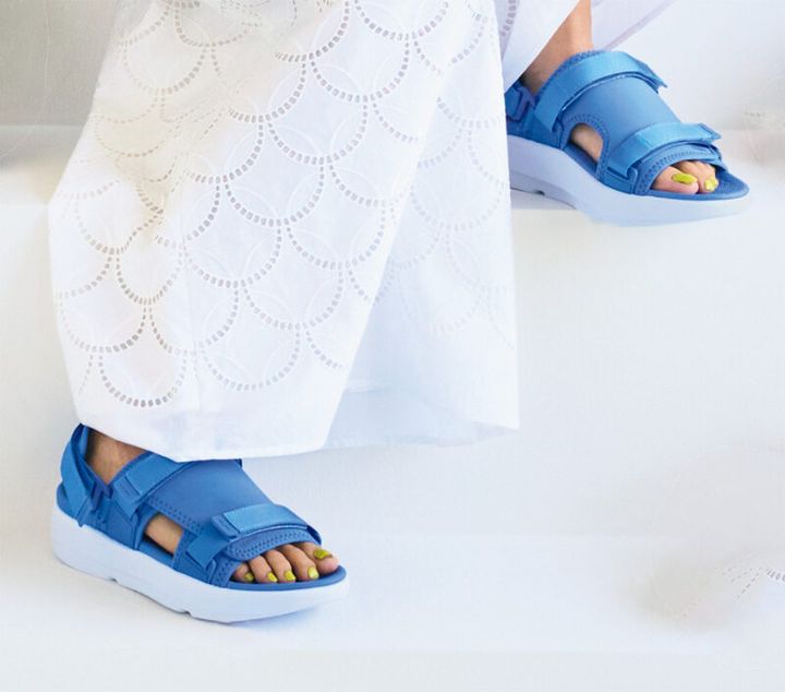 リカバリー サンダル ストラップ¥12,980／テンシャル